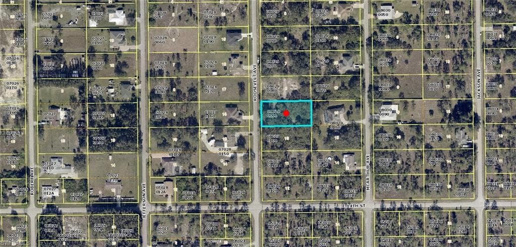 1406 Roosevelt AVE LEHIGH ACRES, FL 33972