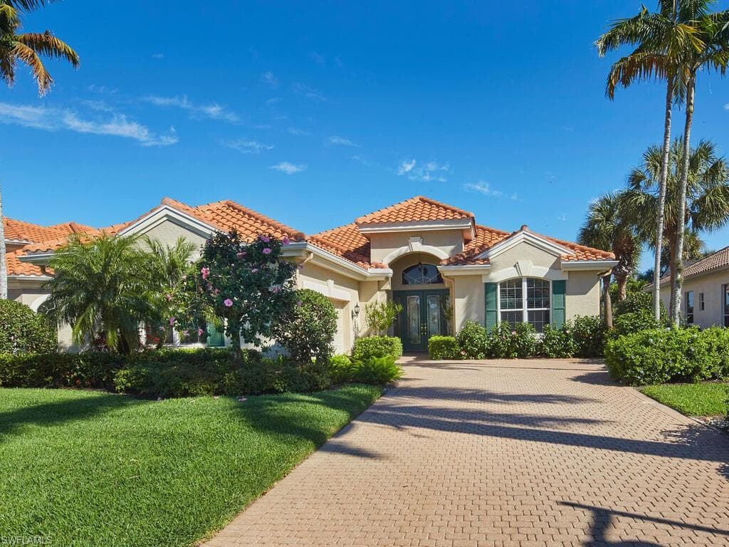 10112 Ginger Pointe CT ESTERO, FL 34135