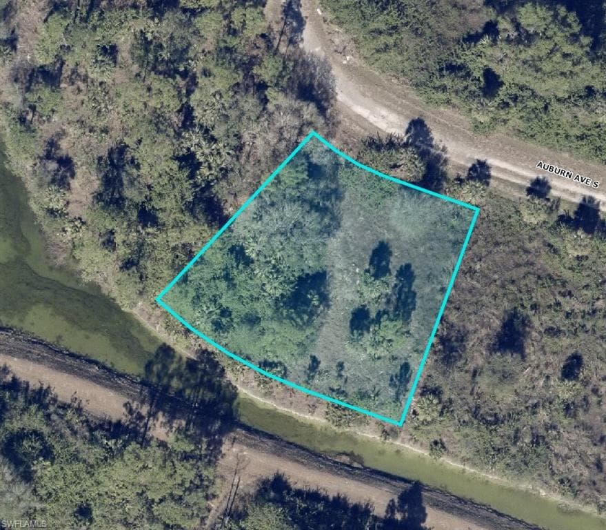 134 Auburn AVE S LEHIGH ACRES, FL 33974