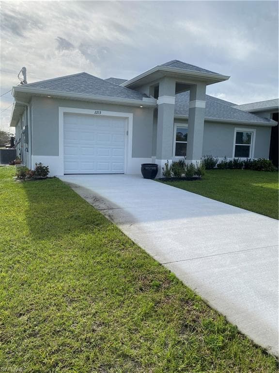 2213 Hogan DR LEHIGH ACRES, FL 33973