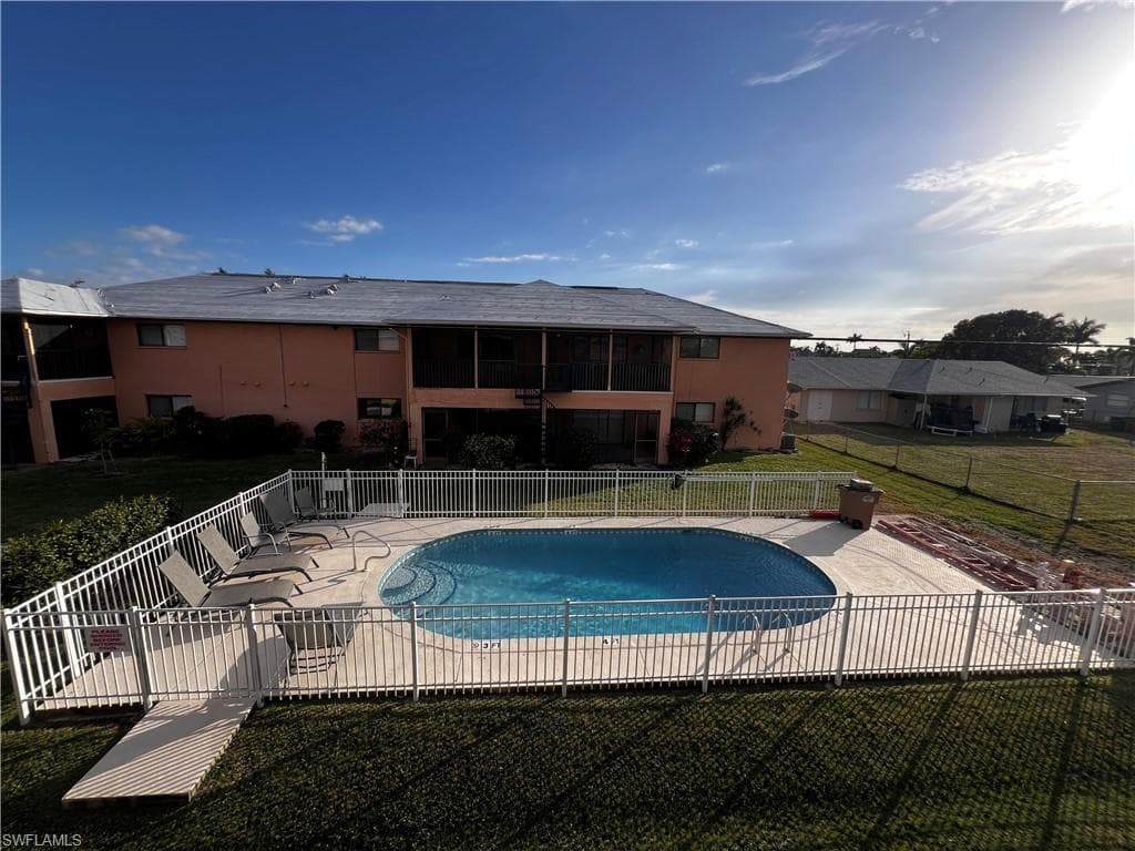 1202 Cape Coral PKWY W 206 CAPE CORAL, FL 33914