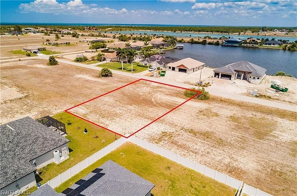 4318 NW 35th ST CAPE CORAL, FL 33993