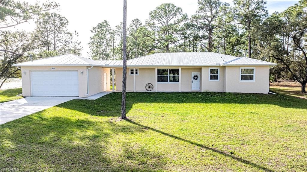 7835 23rd PL LABELLE, FL 33935