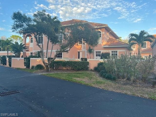 15230 Cedarwood LN C-104 NAPLES, FL 34110