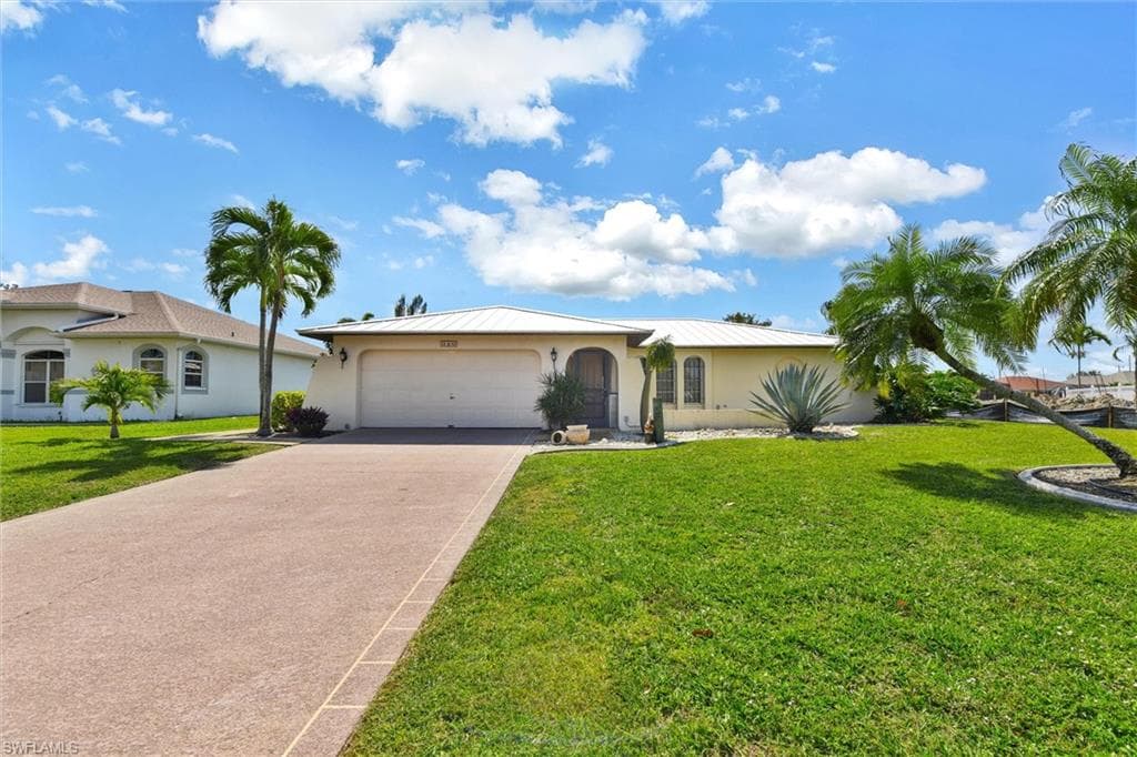 148 Kamal PKWY CAPE CORAL, FL 33904