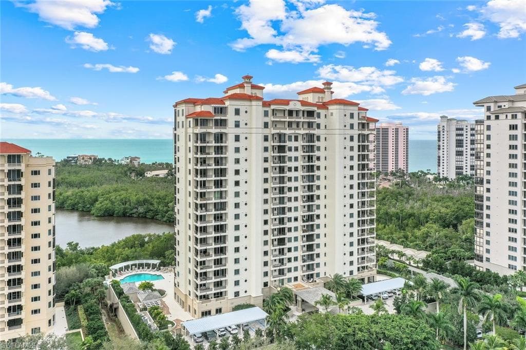 8960 Bay Colony DR 1101 NAPLES, FL 34108