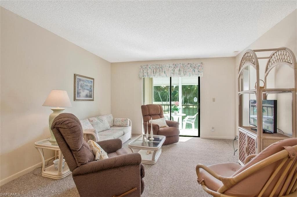 4346 27th CT SW 5-202 NAPLES, FL 34116