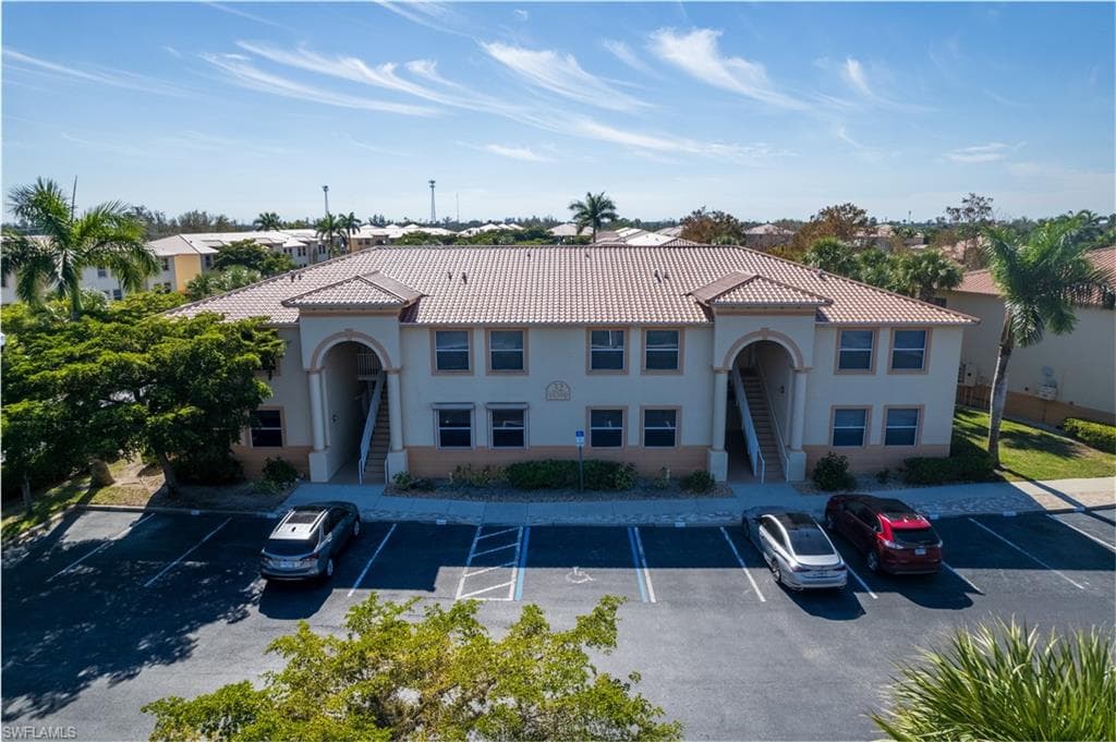 15390 Bellamar CIR 3221 FORT MYERS, FL 33908