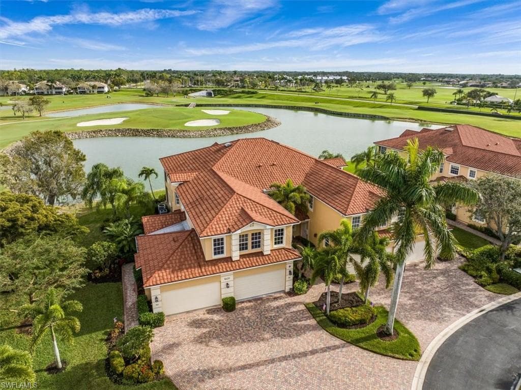 8629 Champions PT 701 NAPLES, FL 34113