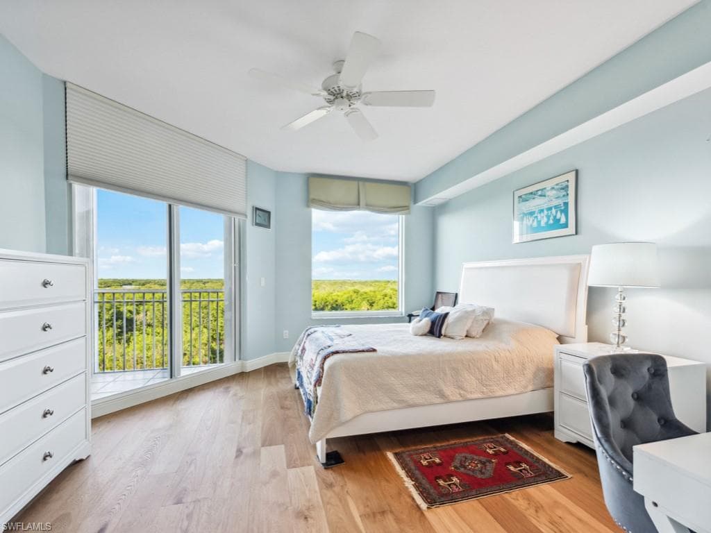1001 Arbor Lake DR 306 NAPLES, FL 34110