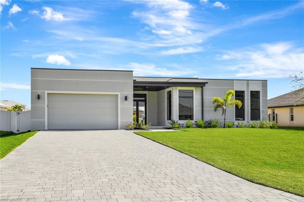 121 NW 36th AVE CAPE CORAL, FL 33993