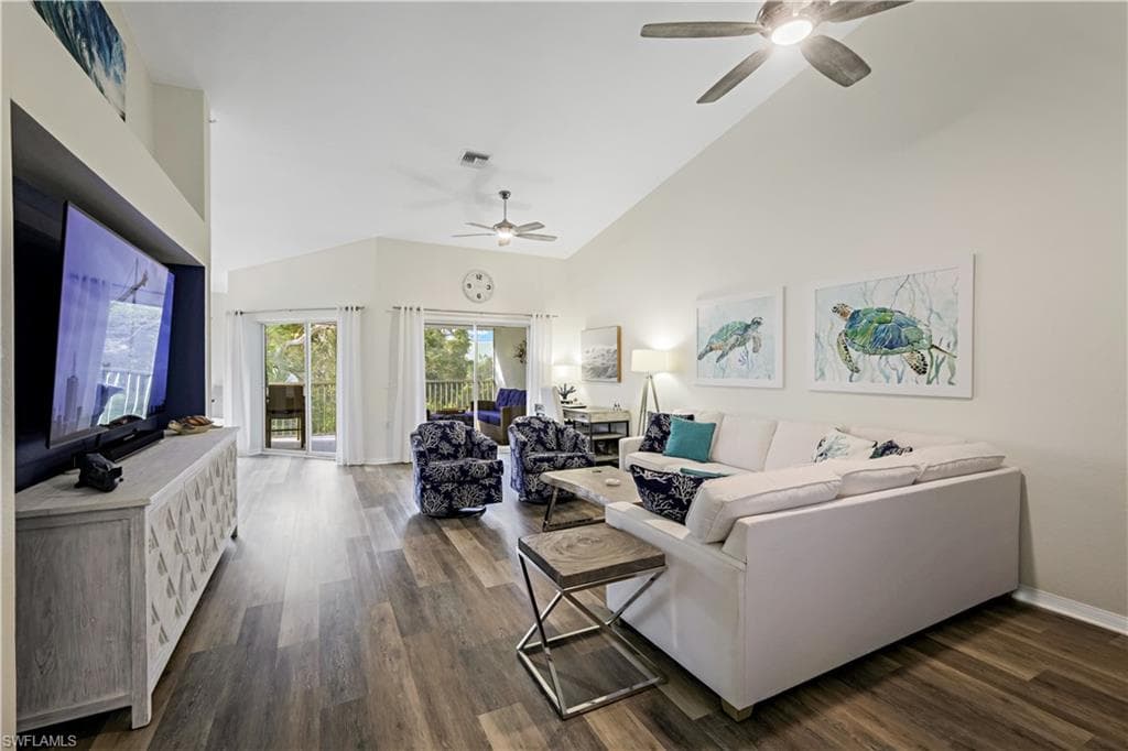15475 Cedarwood LN 8-302 NAPLES, FL 34110