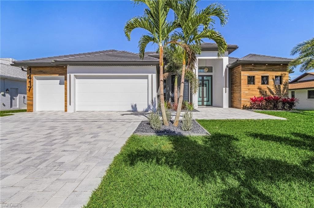 1417 17th ST CAPE CORAL, FL 33990