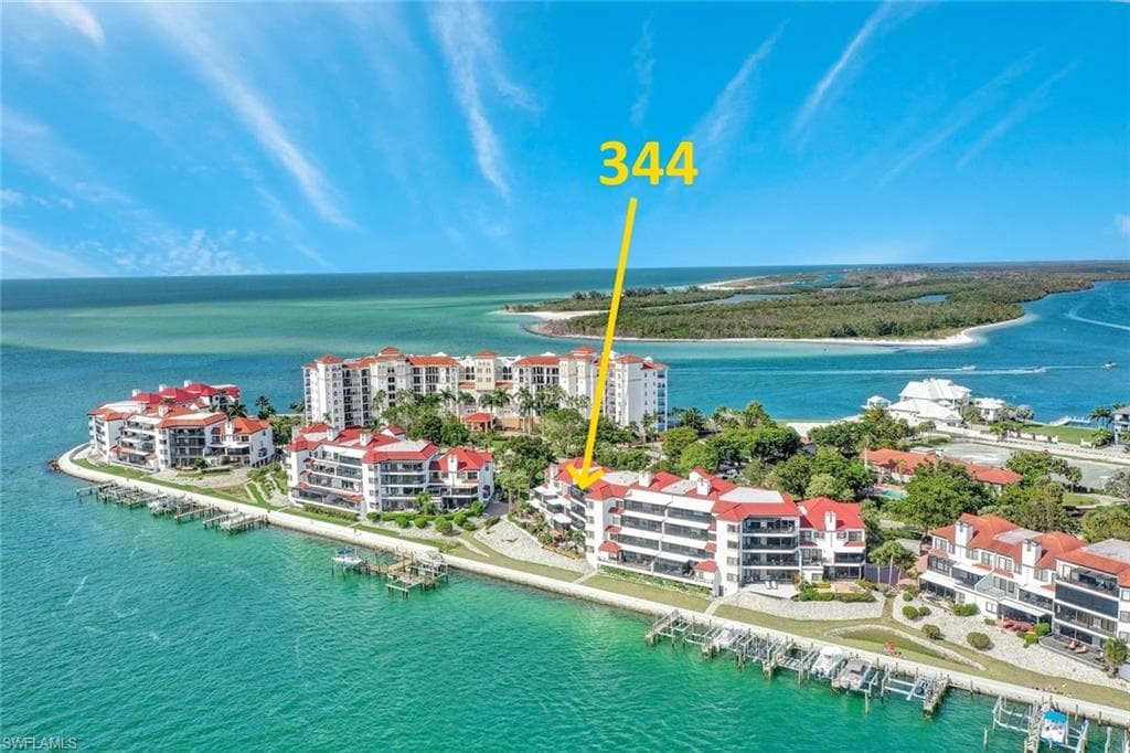 344 La Peninsula BLVD 344 NAPLES, FL 34113