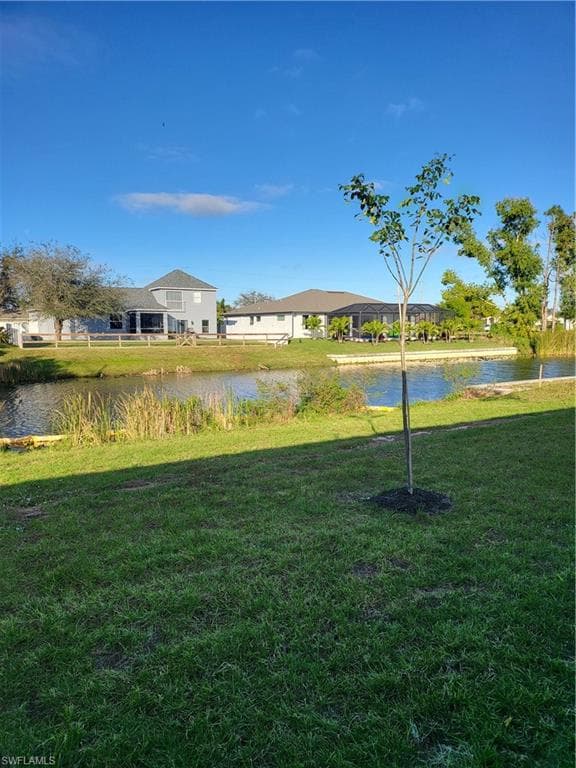 1102 SW 8Th PL CAPE CORAL, FL 33991