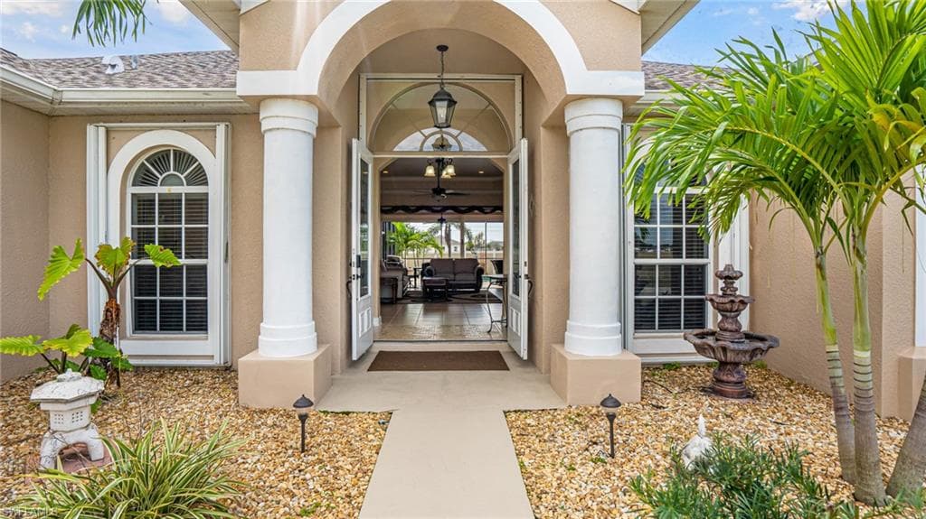 414 NW 11th TER CAPE CORAL, FL 33993