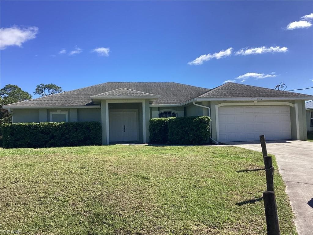 1816 Lockhaven CT LEHIGH ACRES, FL 33972