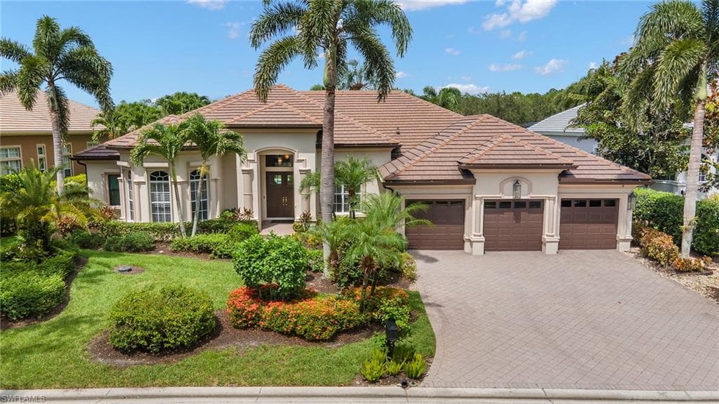 470 Terra Vista CT NAPLES, FL 34119