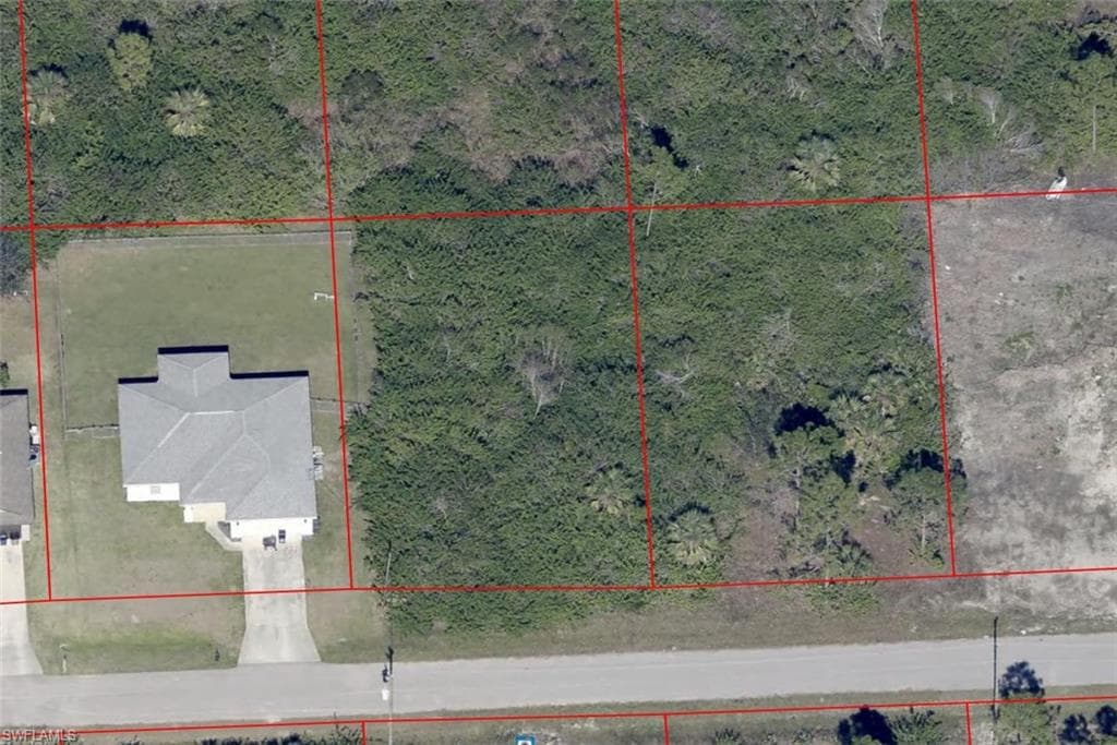 3312 44th ST W LEHIGH ACRES, FL 33971