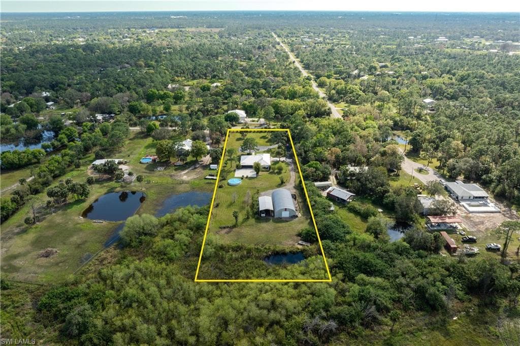4471 Skates CIR FORT MYERS, FL 33905