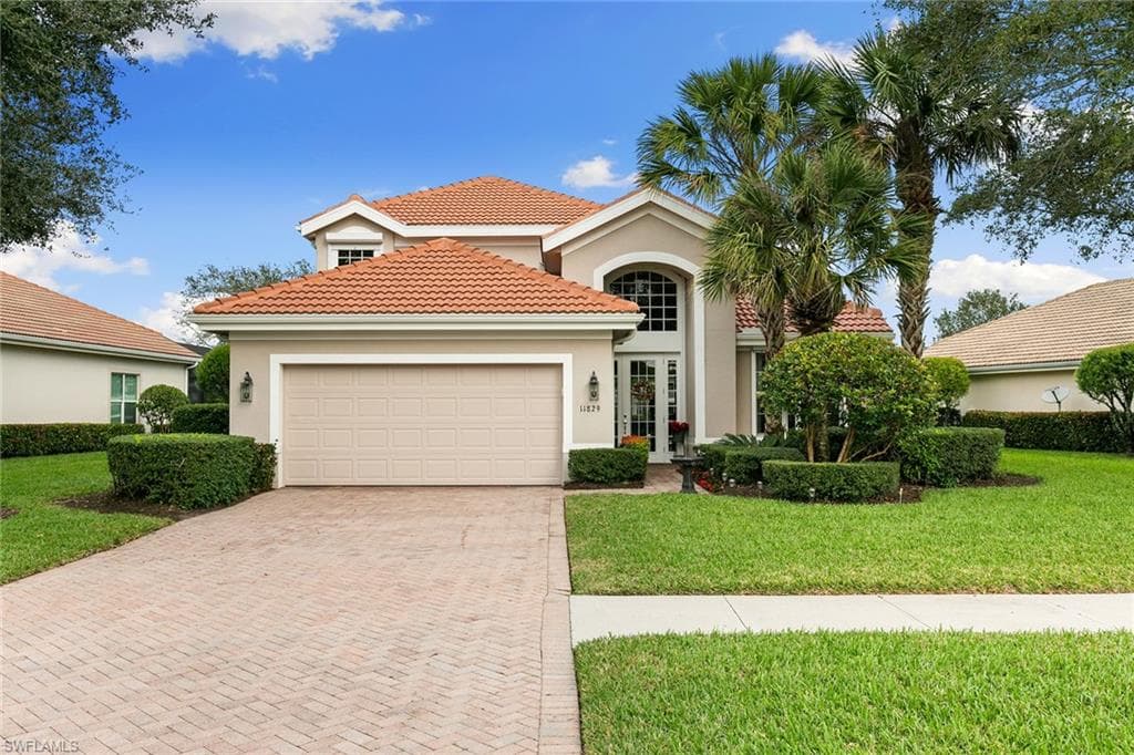 11829 Bramble CT NAPLES, FL 34120