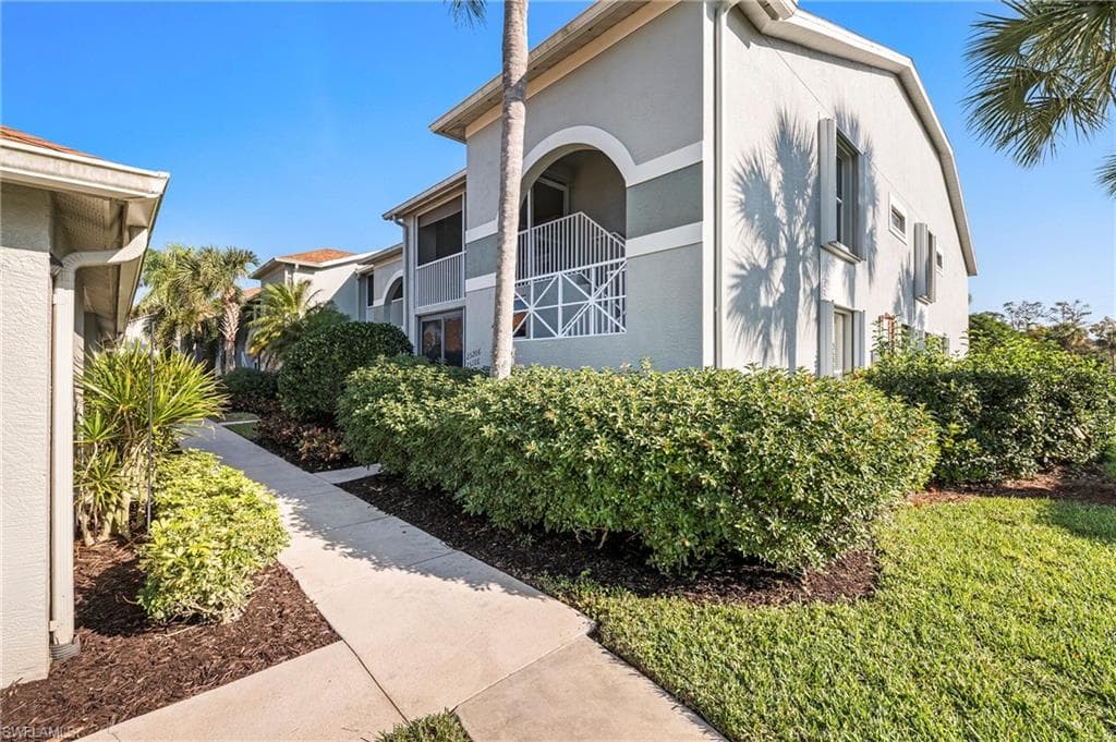 26160 Clarkston DR 106 BONITA SPRINGS, FL 34135