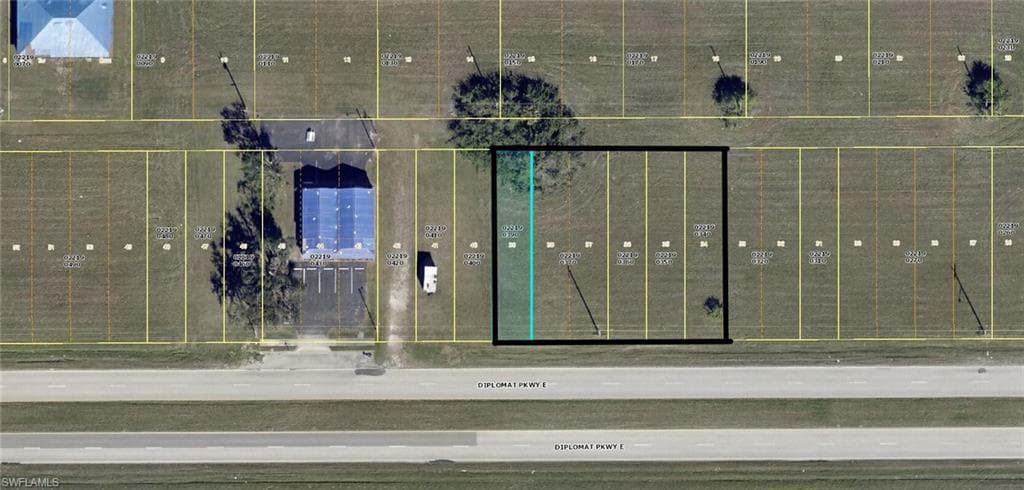 2143-2145-2149-2153-2157 Diplomat PKWY E CAPE CORAL, FL 33909