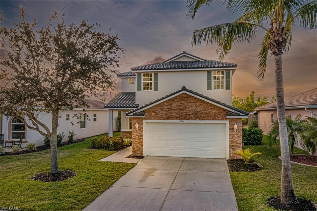2674 Blue Cypress Lake CT CAPE CORAL, FL 33909