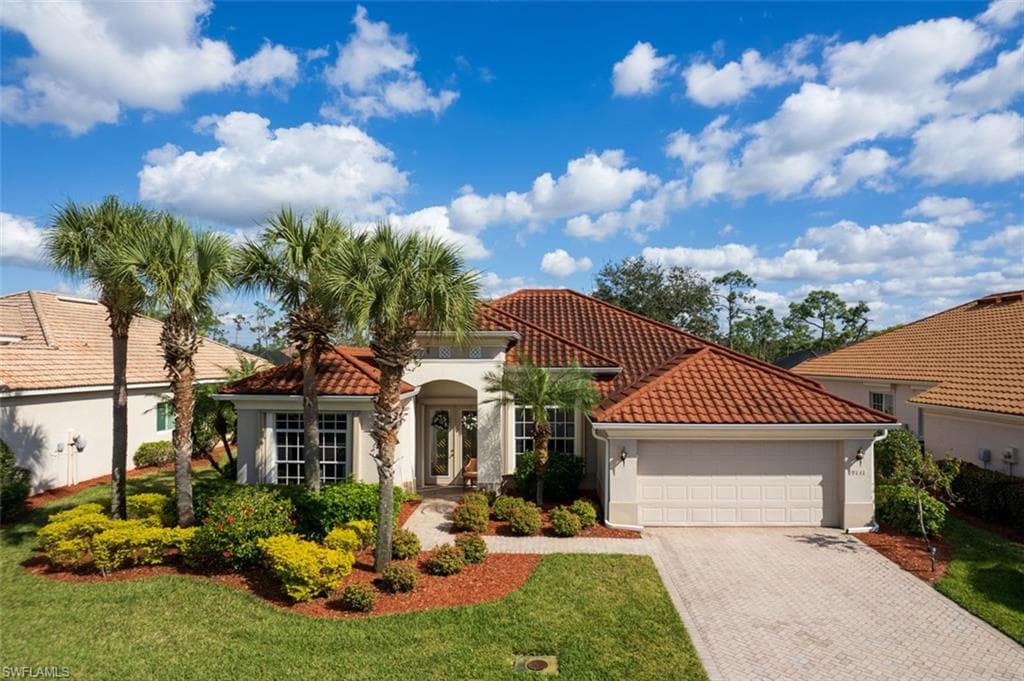 9131 Links DR FORT MYERS, FL 33913