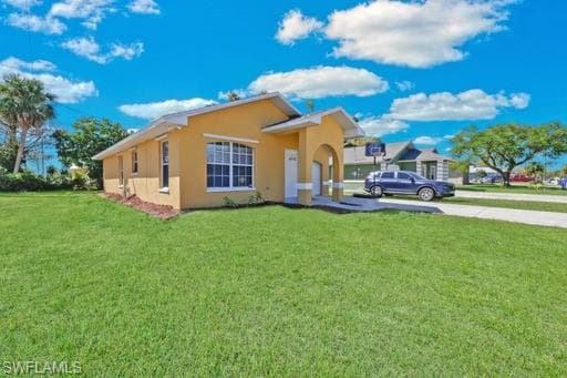 2994 Dunbar AVE FORT MYERS, FL 33916
