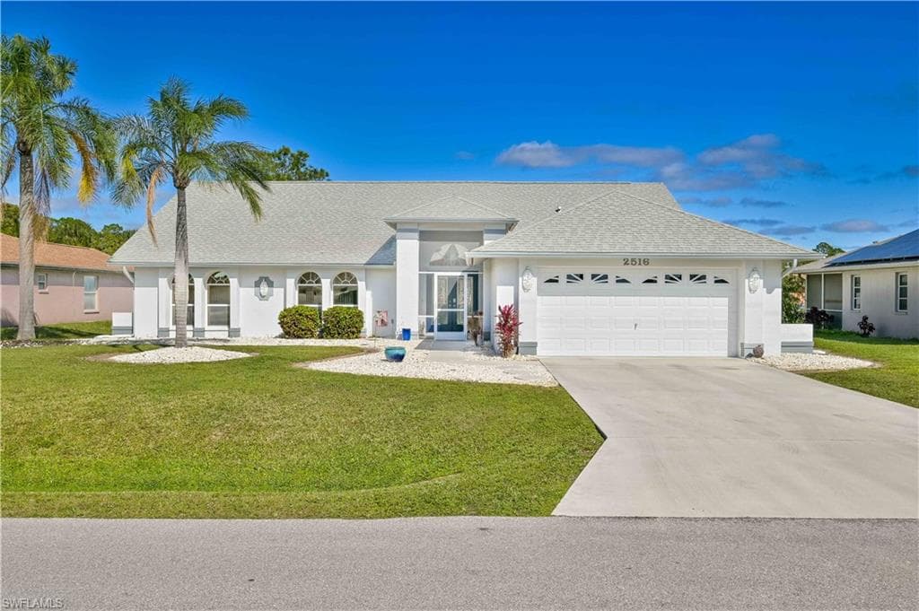 2516 6th ST W LEHIGH ACRES, FL 33971