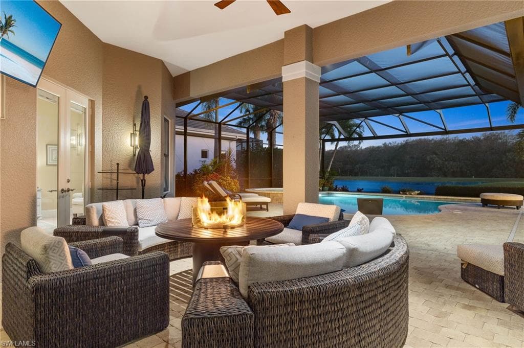 11888 Hedgestone CT NAPLES, FL 34120