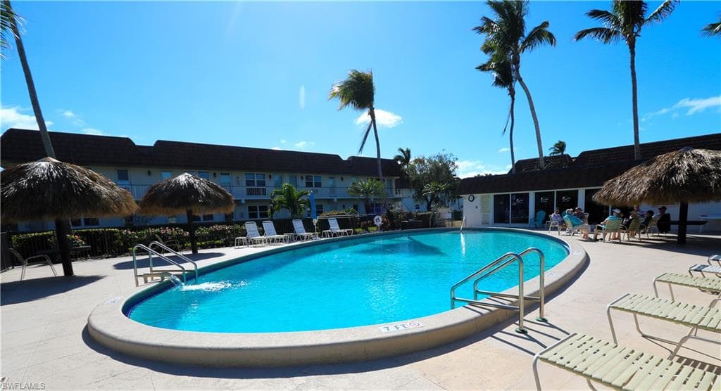 240 Collier BLVD A-2 MARCO ISLAND, FL 34145