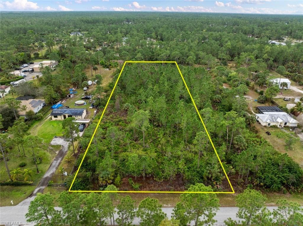6th Ave NE Near Desoto NAPLES, FL 34120