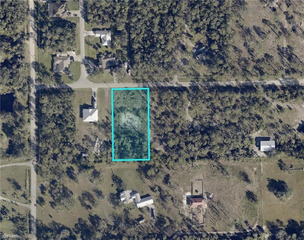 11090 Long RD FORT MYERS, FL 33905