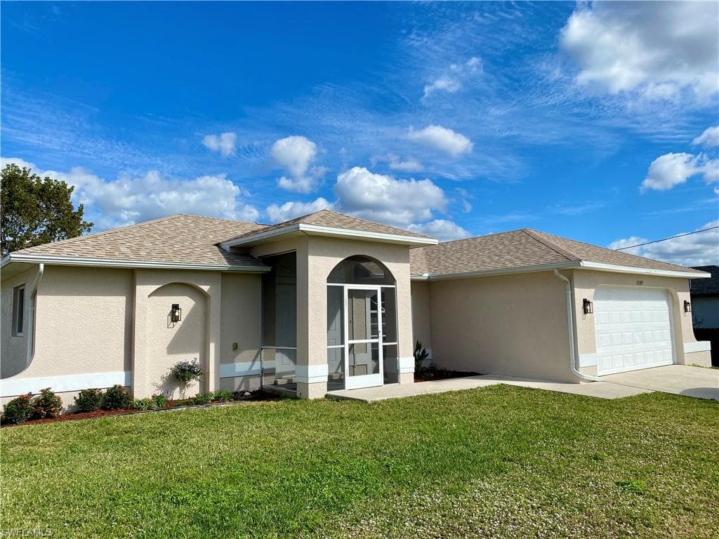 1209 NE 19th CT CAPE CORAL, FL 33909