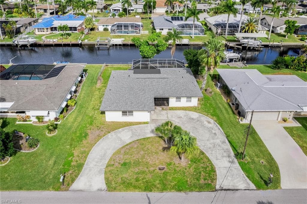137 52nd ST CAPE CORAL, FL 33914