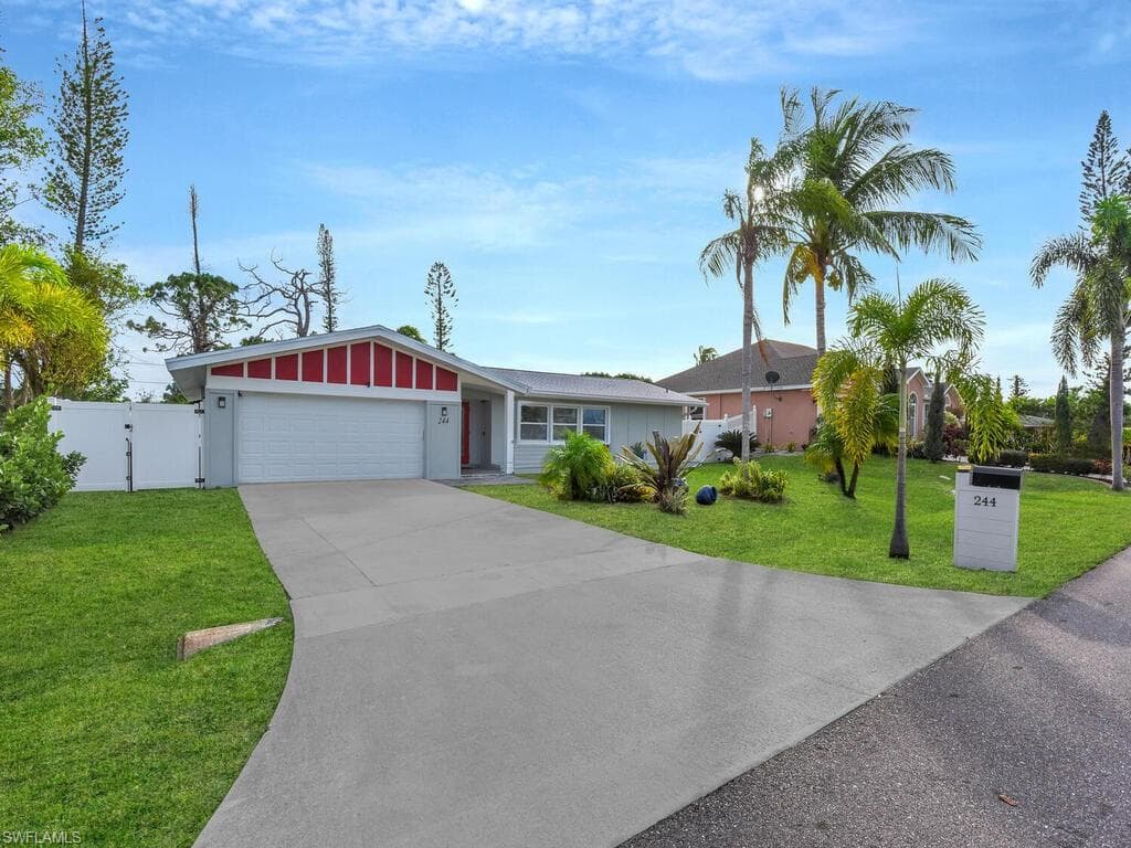 244 SE 46th ST CAPE CORAL, FL 33904