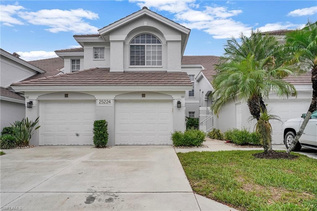 25224 Pelican Creek CIR 202 BONITA SPRINGS, FL 34134