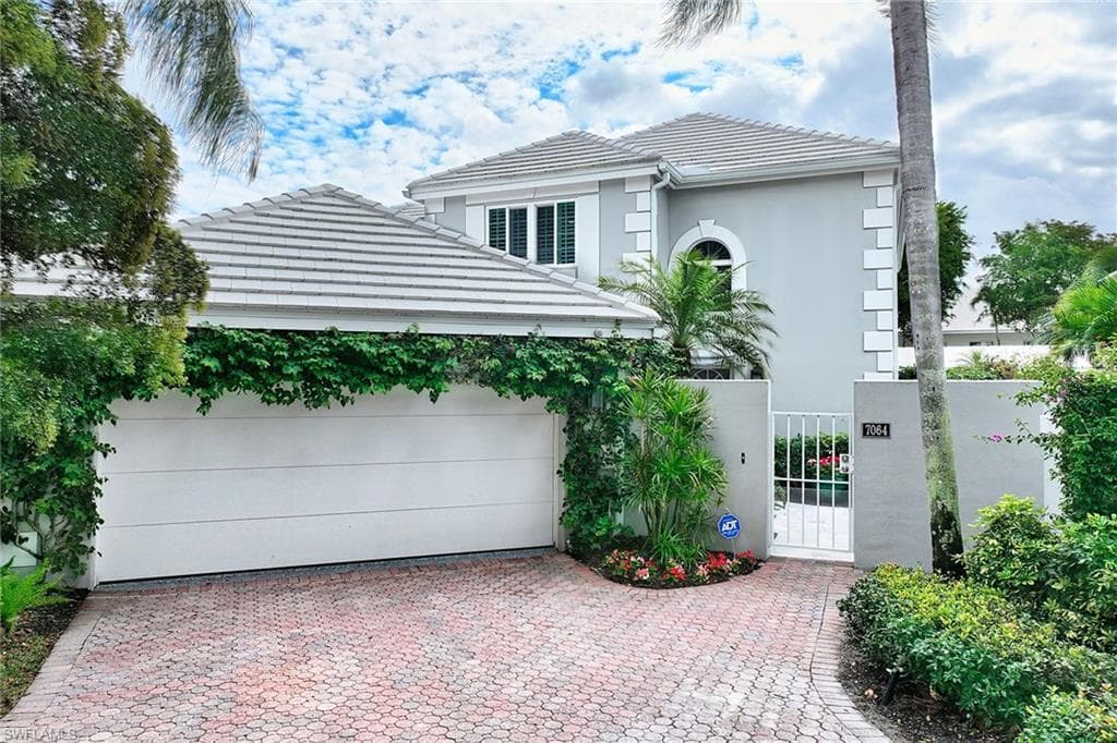 7064 Villa Lantana WAY NAPLES, FL 34108