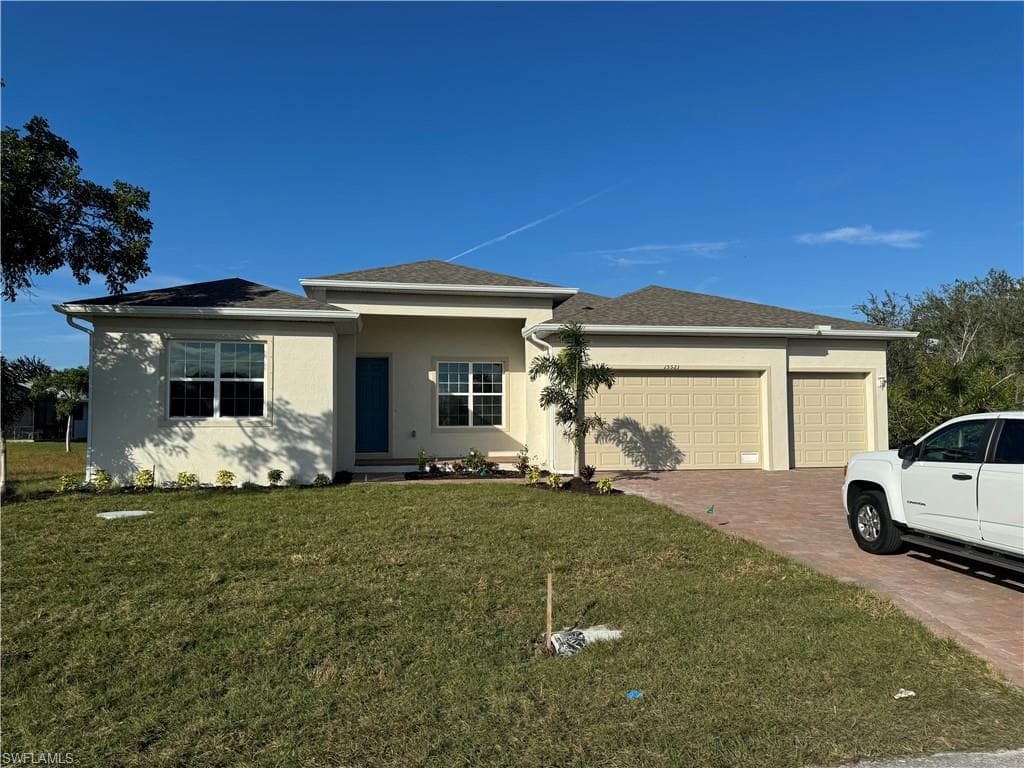 15523 Aron CIR PORT CHARLOTTE, FL 33981