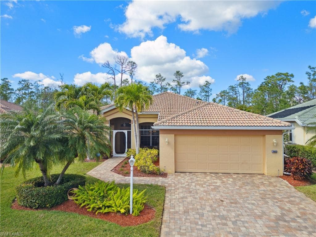 20683 Dennisport LN NORTH FORT MYERS, FL 33917