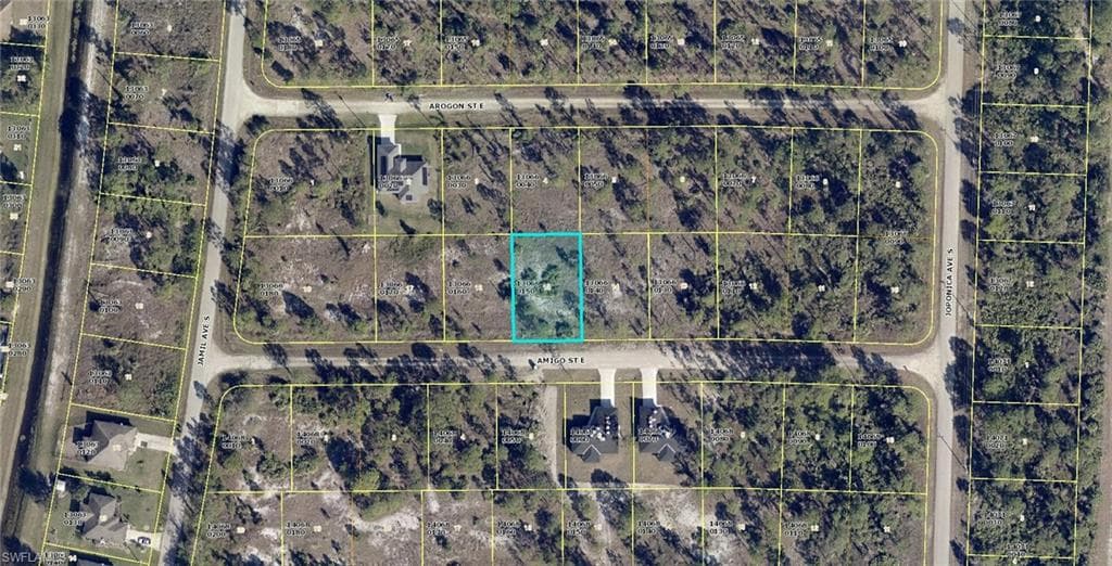 861 Amigo ST E LEHIGH ACRES, FL 33974