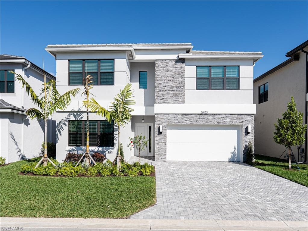 20123 Camellia Crosse LN ESTERO, FL 33928