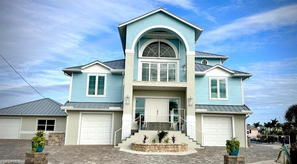 3538 Rita LN ST. JAMES CITY, FL 33956