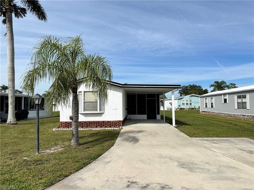 10610 Wales LOOP BONITA SPRINGS, FL 34135