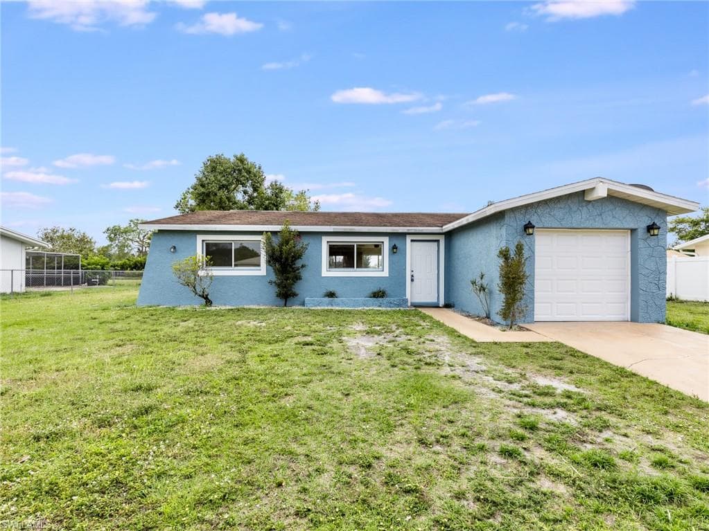 1708 Ridgecrest ST LEHIGH ACRES, FL 33936