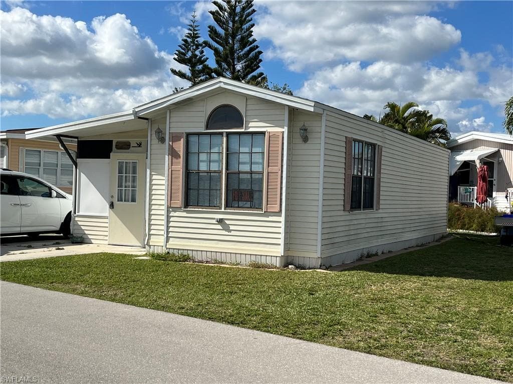 7063 Granada Lakes DR FORT MYERS, FL 33967