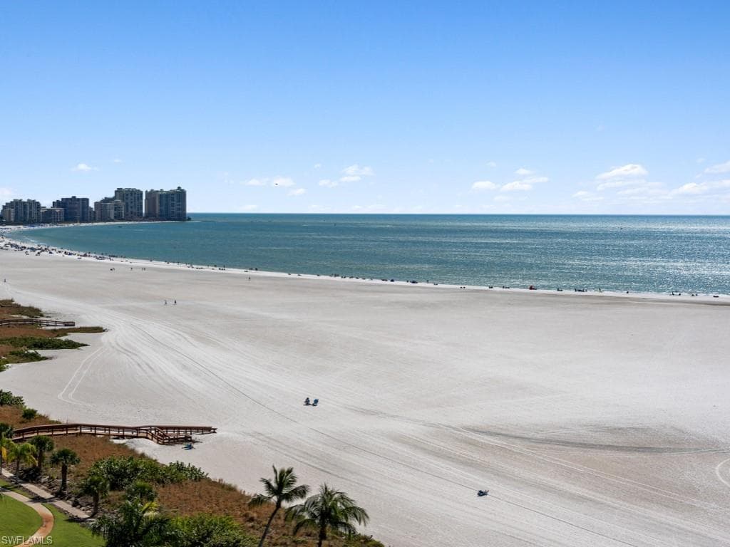 380 Seaview CT 1205 MARCO ISLAND, FL 34145