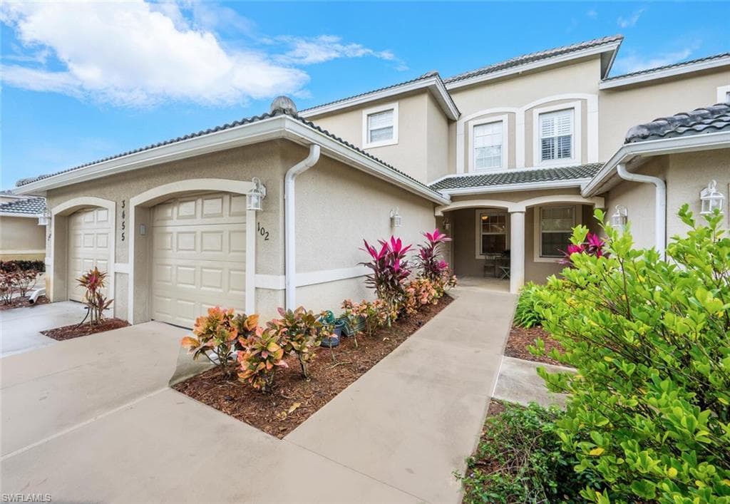 3455 Laurel Greens LN S 102 NAPLES, FL 34119